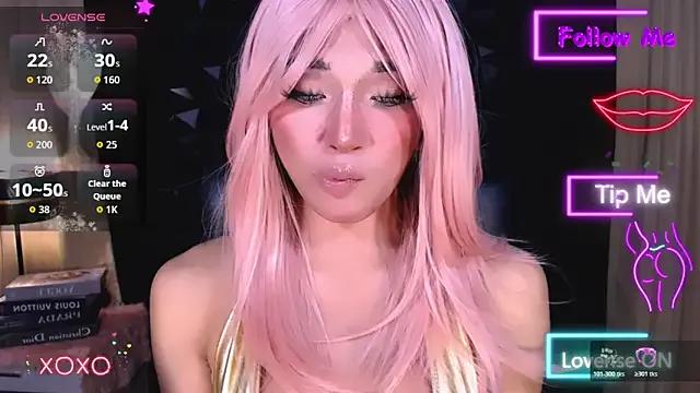 xUrGoddess_Bellax on StripChat