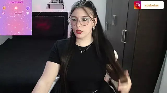 xxbbtaa on StripChat
