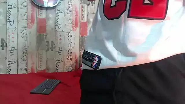 zhamira_21 on StripChat